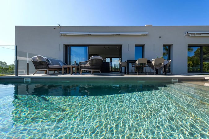 Villa in El Pinar de Campoverde - view 1