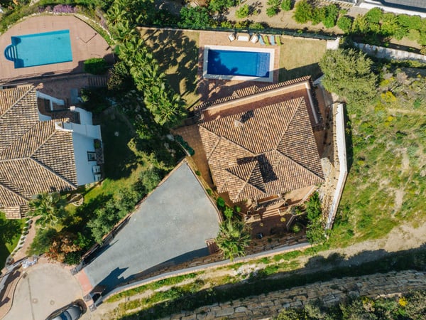Villa in Marbella - view 1