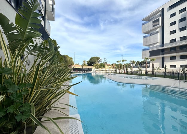 Apartment in Dehesa de Campoamor - view 1