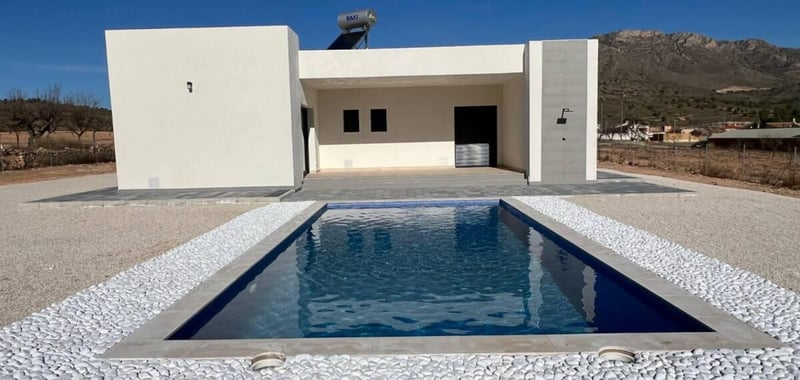 Villa in Hondon de las Nieves - view 1