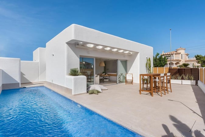 Villa in Dolores - view 1