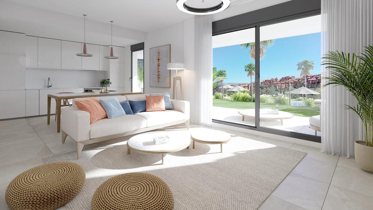 Apartment in Estepona - Image 3