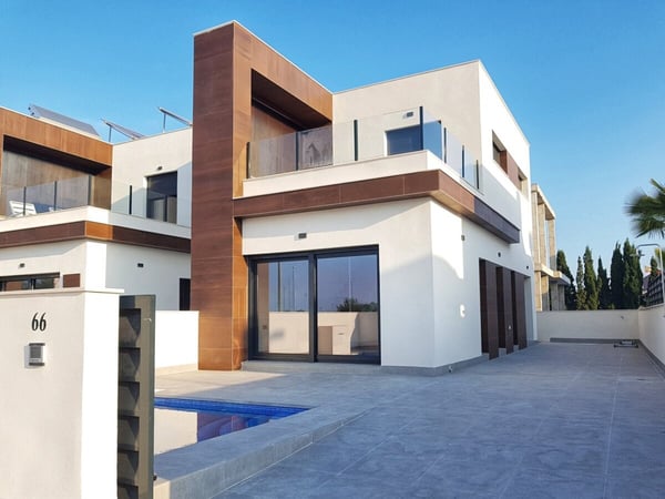 Villa in Daya Nueva - view 1