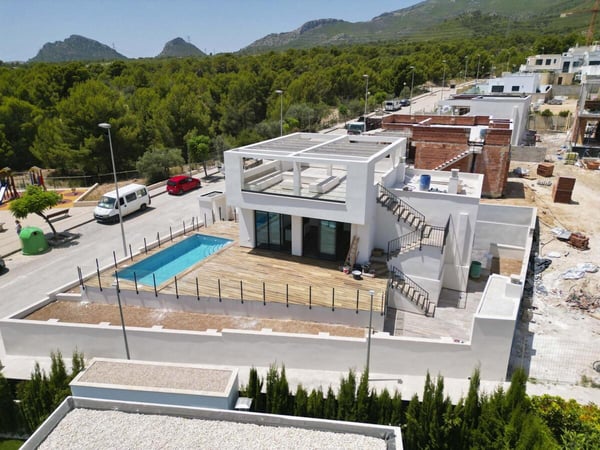 Villa in Polop de Marina - view 1