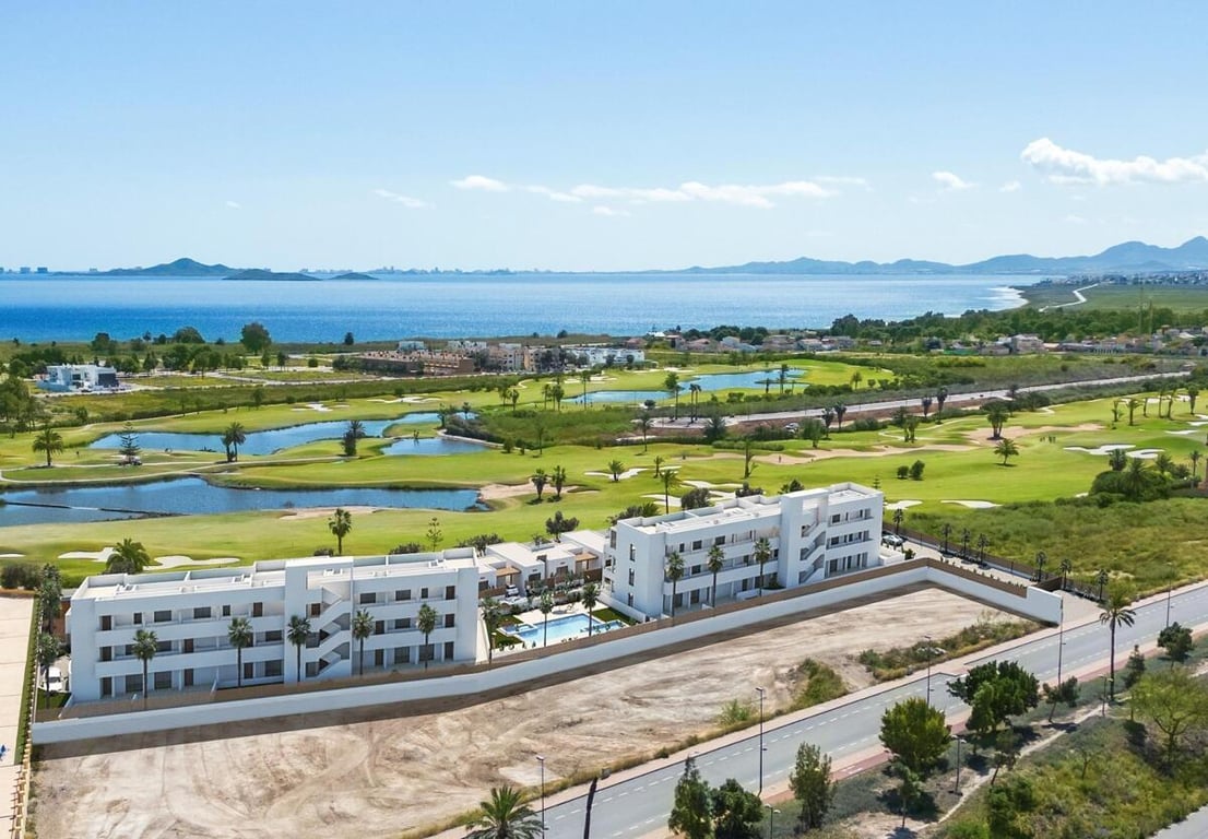 Penthouse in Los Alcazares - Image 2