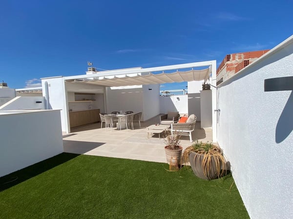 House in Torre de la Horadada - view 1