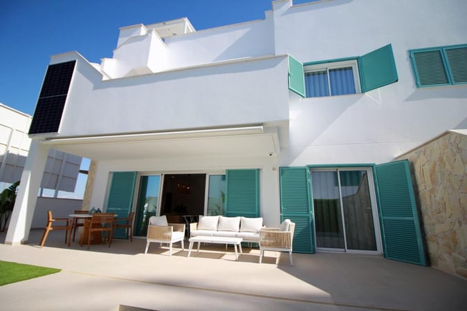 House in Torre de la Horadada - view 1