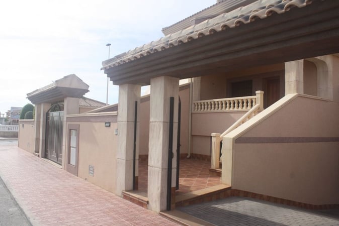 House in Punta Prima - view 1