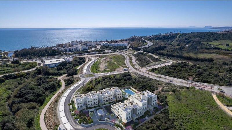 Apartment in Estepona - view 1