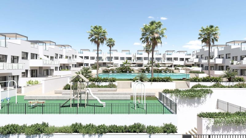 House in La Zenia - view 1