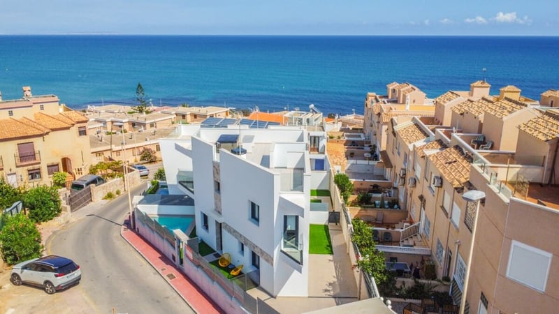 Villa in Torrevieja - view 1