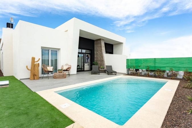 Villa in Almoradi - view 1