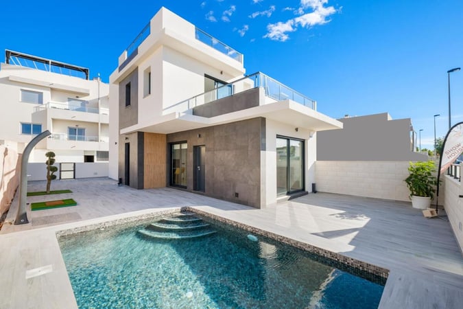 Villa in Benijofar - view 1
