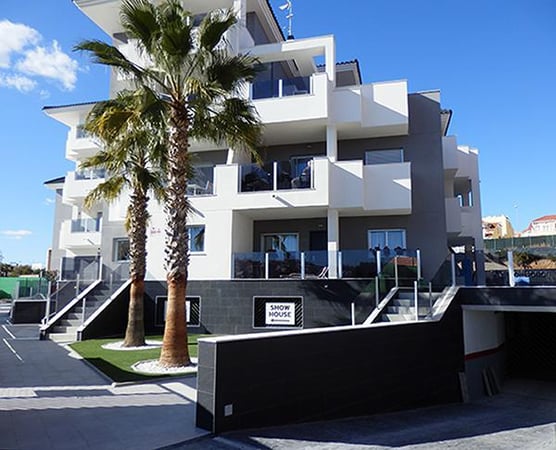 Penthouse in Villamartin - view 1