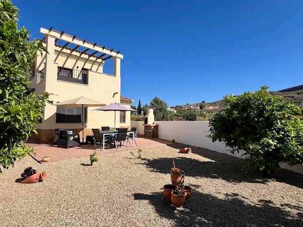 Villa in Almeria - view 1