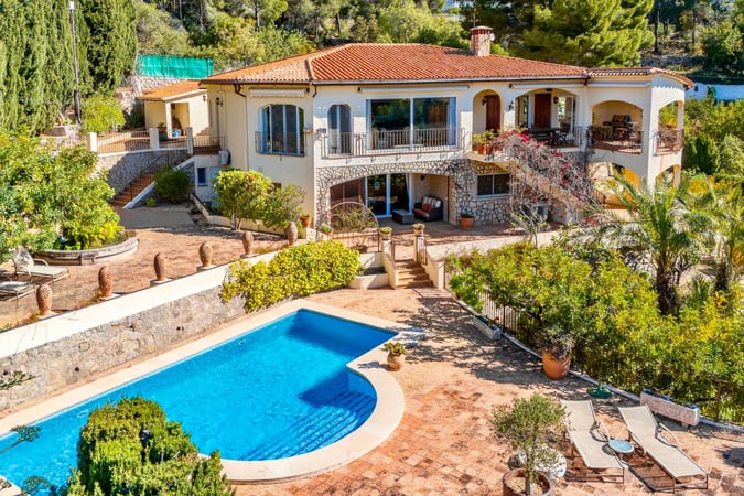 Villa in Bernia - view 1