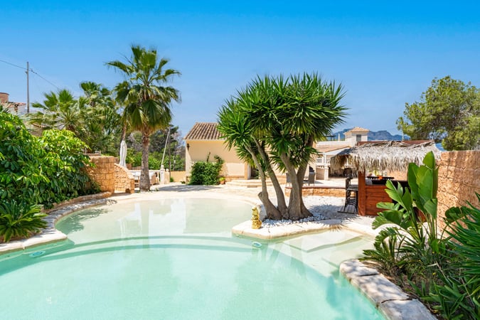 Villa in L'Albir - view 1