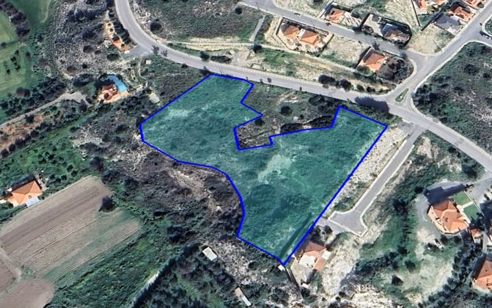 House in Kalavasos - view 1