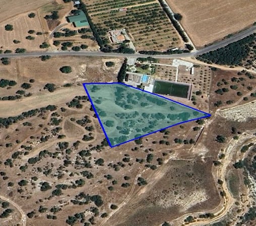 House in Kouklia - view 1