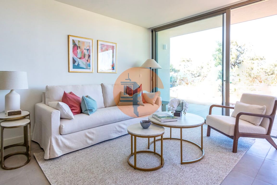 Apartment in Estombar