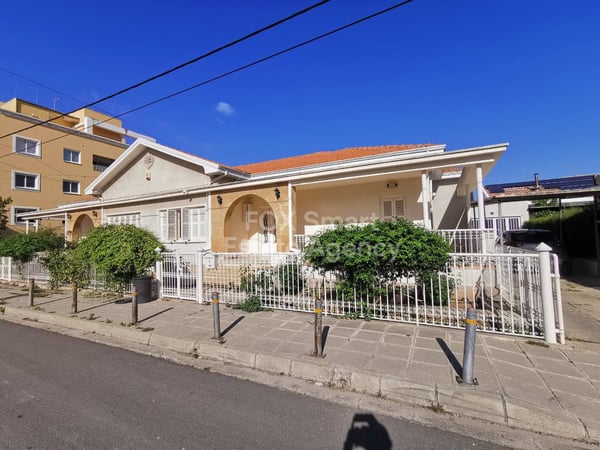 House in Agios Andreas - view 1