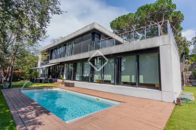 House in Girona - view 1