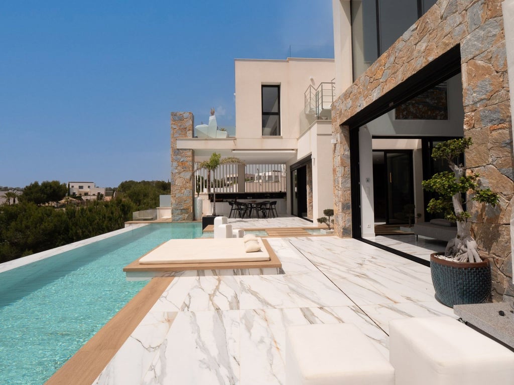 Villa in Dehesa de Campoamor - Image 3