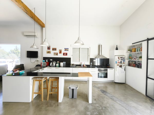 House in Pinoso - view 1