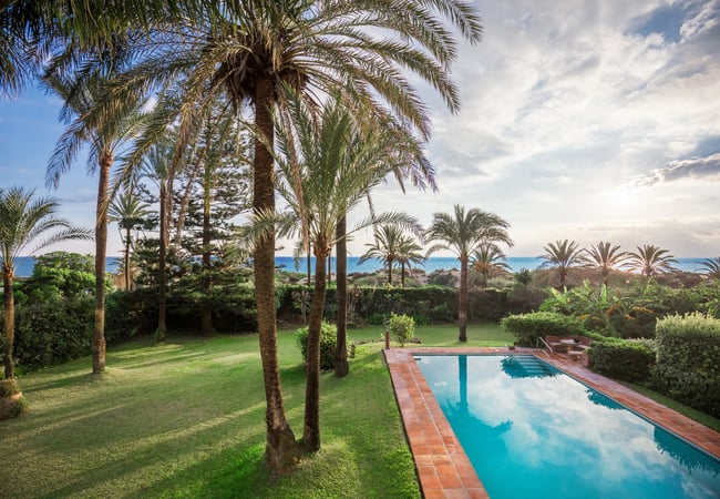 Villa in Marbella - view 1