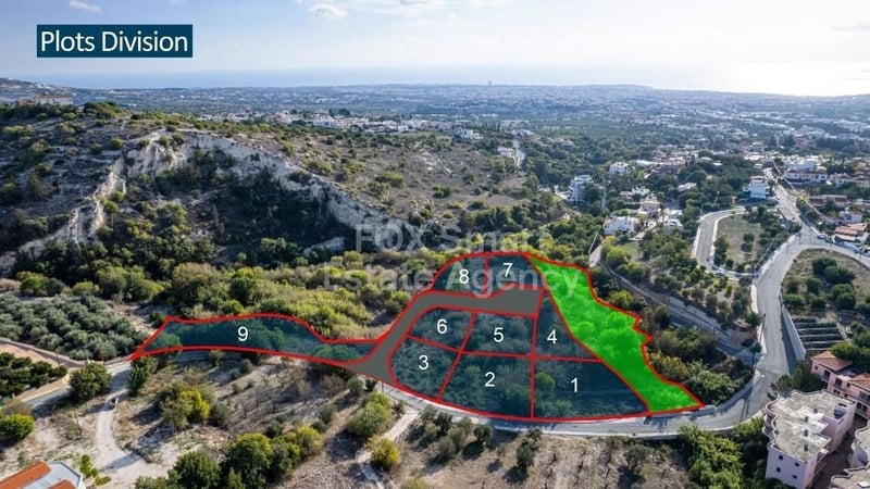 Land in Mesogi - view 1