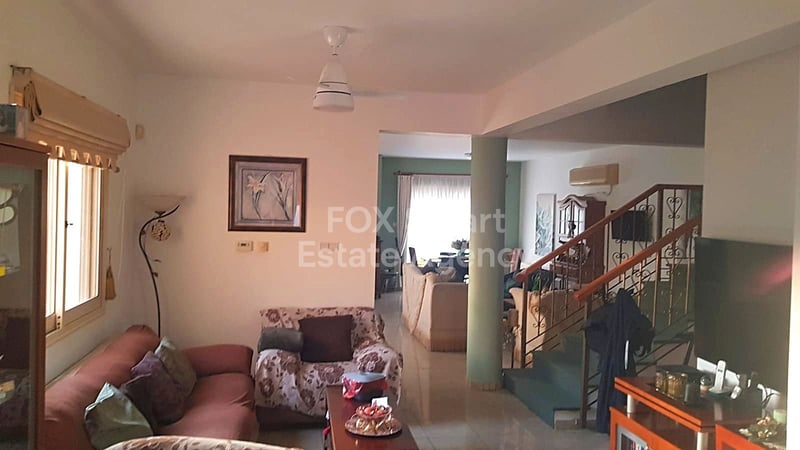 House in Agios Nektarios - view 1