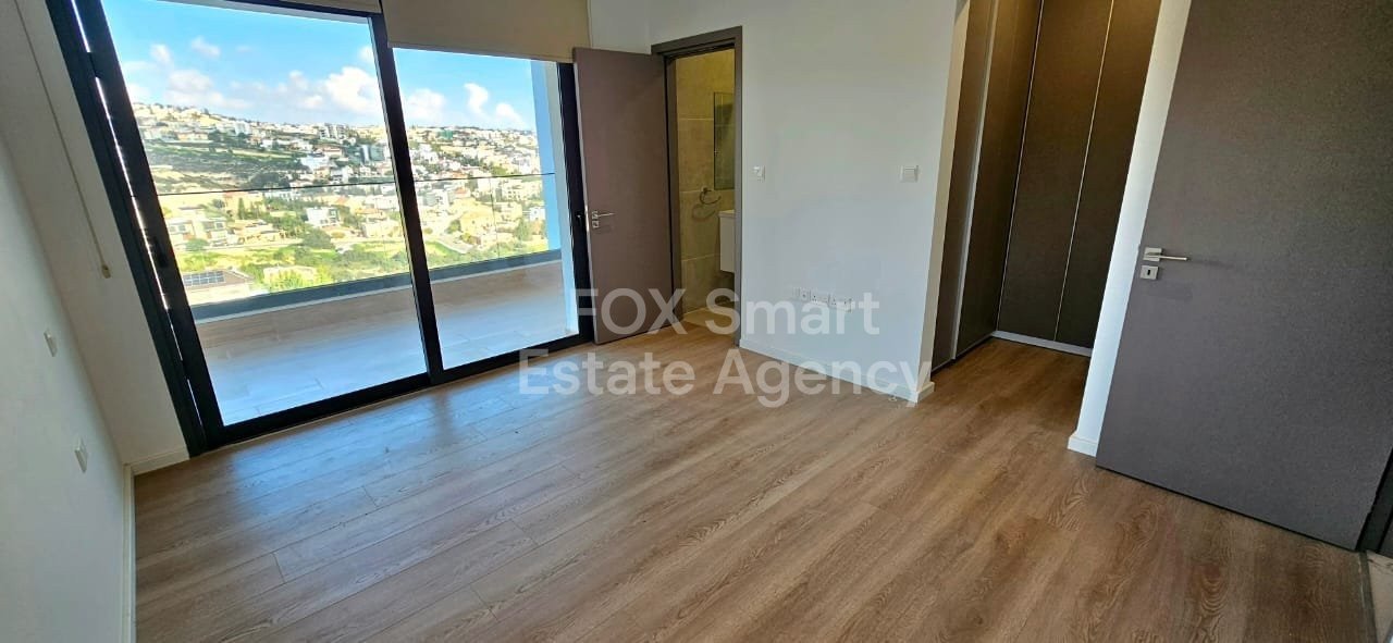 House in Agia Fylaxis - Image 3