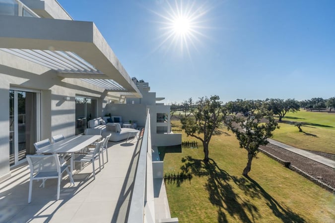 Penthouse in San Roque Club - view 1