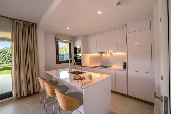Apartment in Casares - view 1