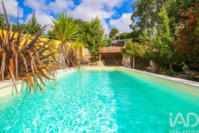House in Sao Bartolomeu Dos Galegos - view 1