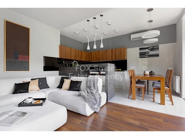 House in Pyrgos - view 1