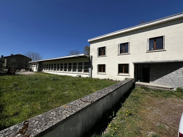 House in Mortemart - view 1