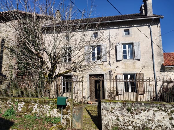 House in Busserolles - view 1