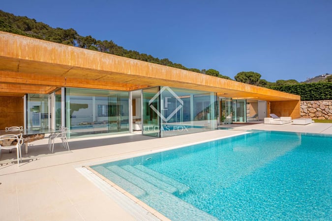 House in Girona - view 1