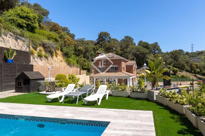 House in Calella de Palafrugell - view 1