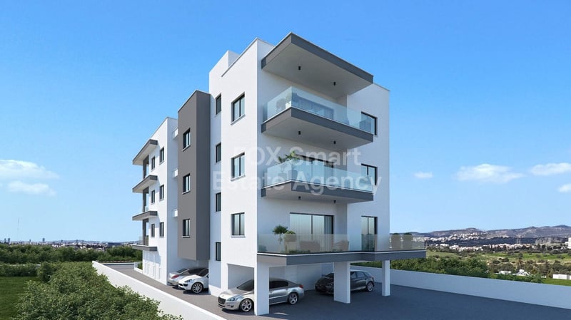 Apartment in Kato Polemidia - view 1