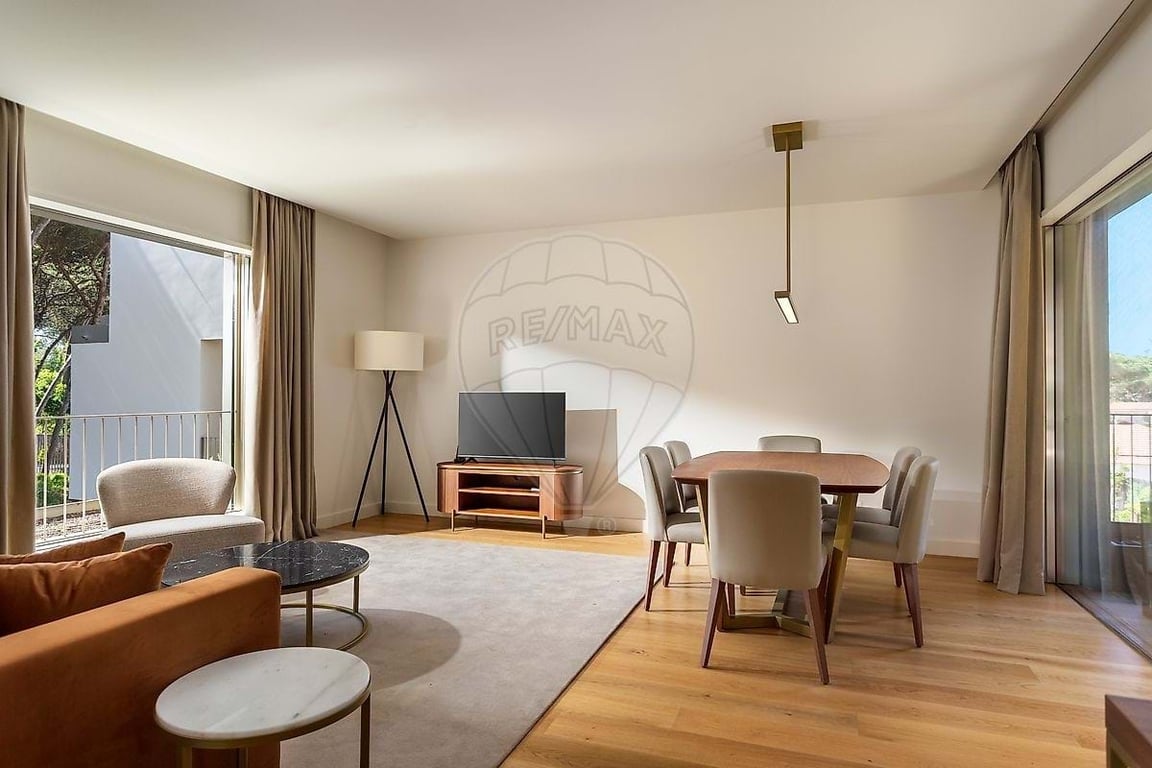 Apartment in Cascais - Image 3