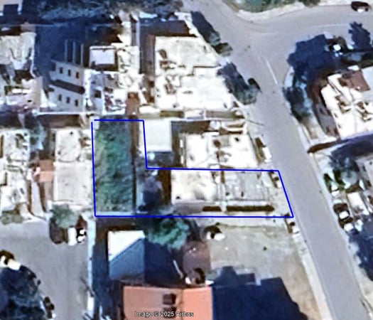 House in Zakaki - view 1