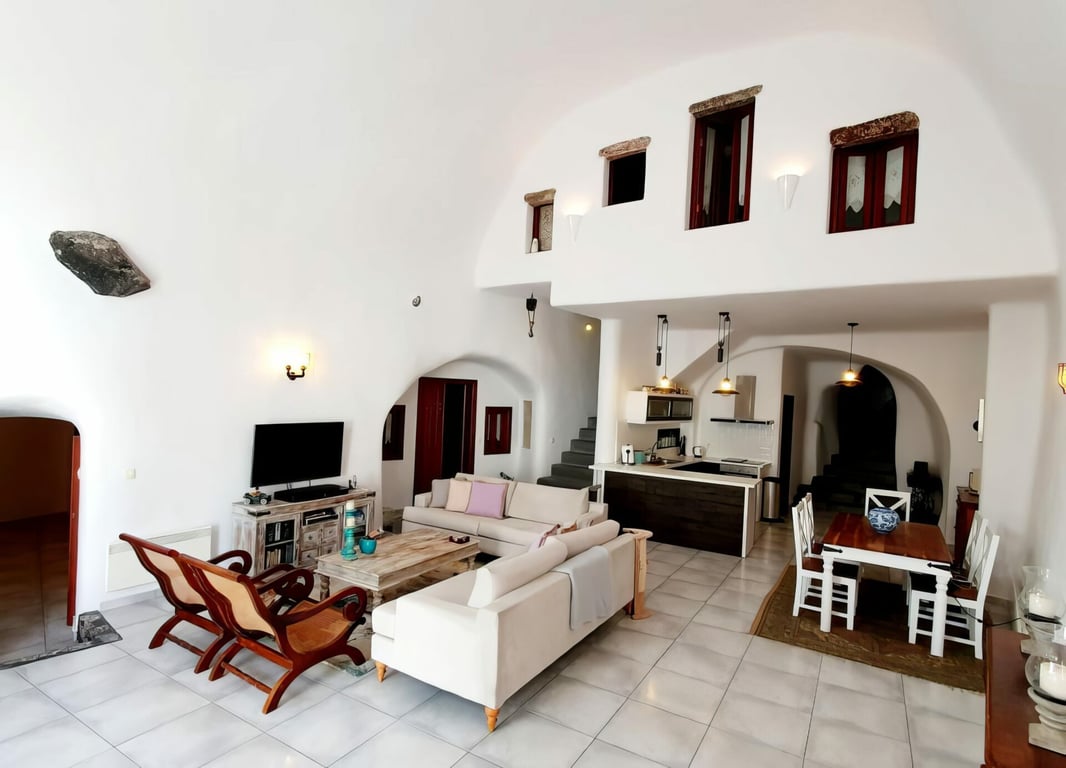 Villa in Santorini - Image 2