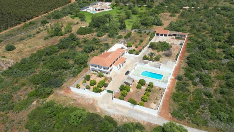 House in Tunes - view 1