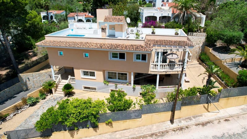 Villa in Altea la Vella - view 1