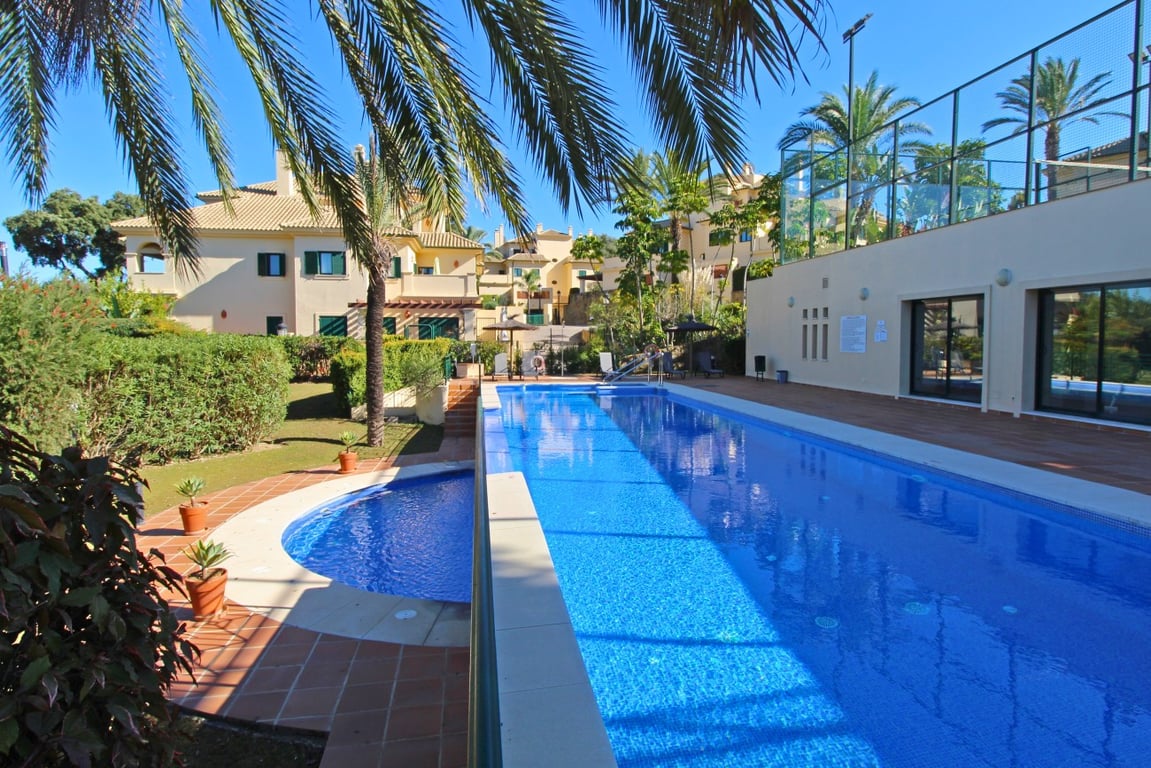 Apartment in San Roque - Image 2