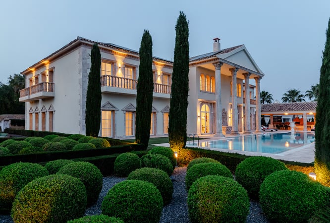 Villa in Marbella - view 1