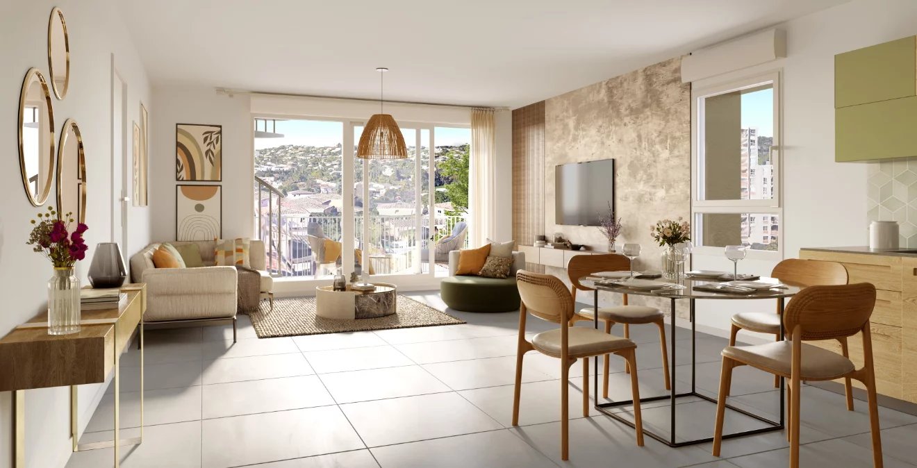 Apartment in Antibes - Image 2