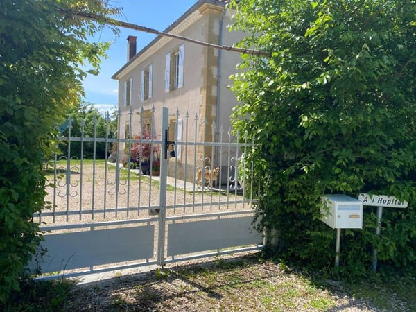 House in Boulogne-sur-Gesse - view 1